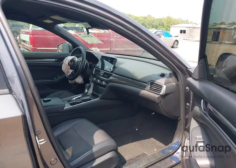 2018 Honda Accord Sport from USA, damaged, VIN 1HGCV1F30JA210861